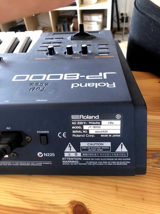 Roland JP-8000  - Vendo ou Troco por SH-101 - Revisto Capsule Lab -