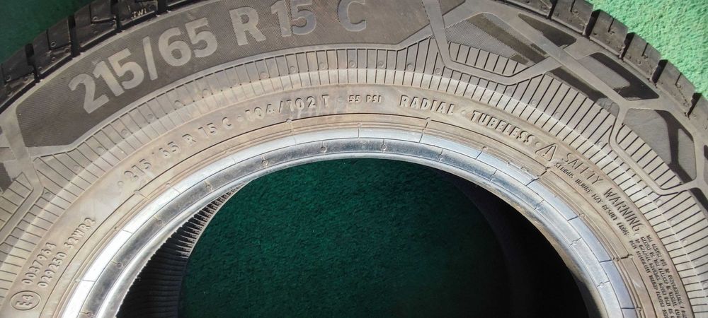 Opona Continental VanContact Eco 215/65R15C  104/102 T  1-szt