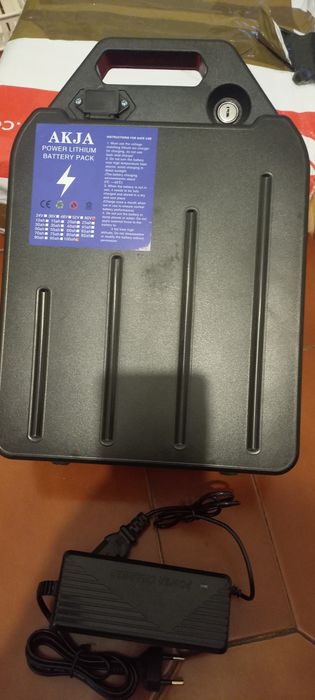 Bateria nova 60v 100ah scooter trotinets  scooter autocaravanas etc.