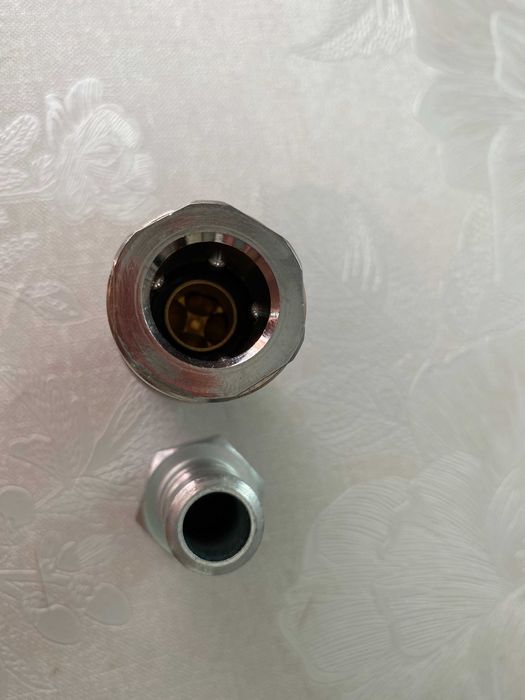 Быстро съемник 1/2" - 1/2"