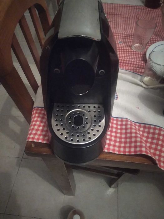 Vendo maquina de café