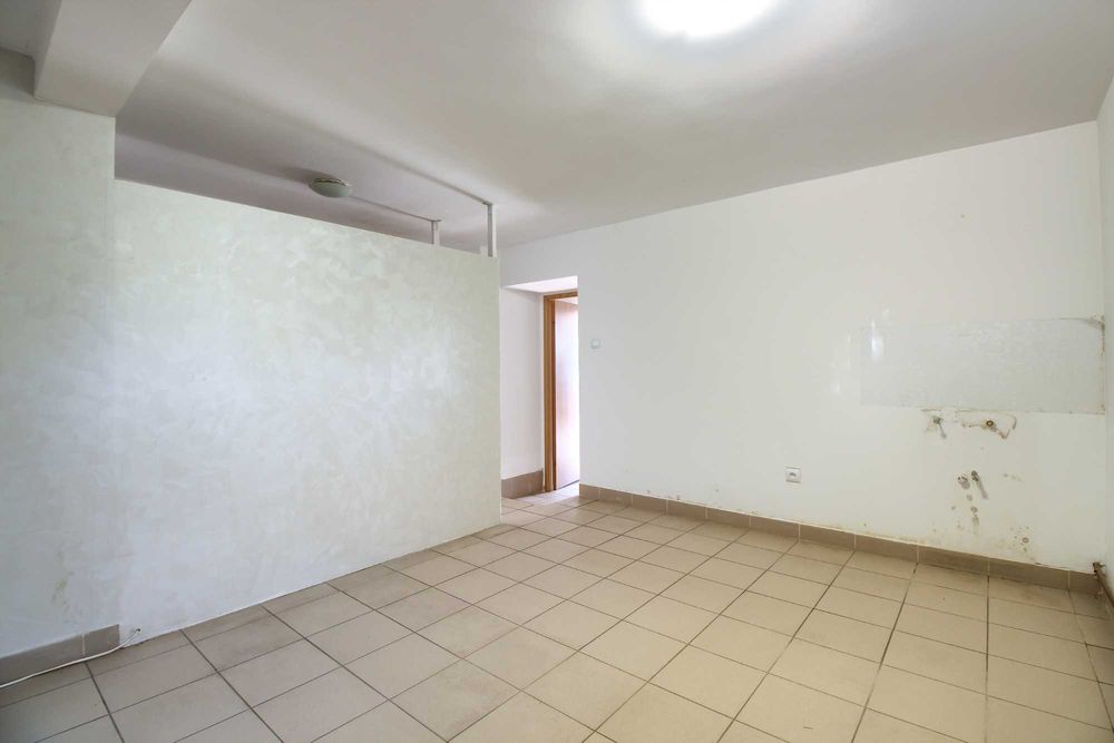 Lokal Handlowo-Usługowy 41m2 - WITRYNA + PARKING