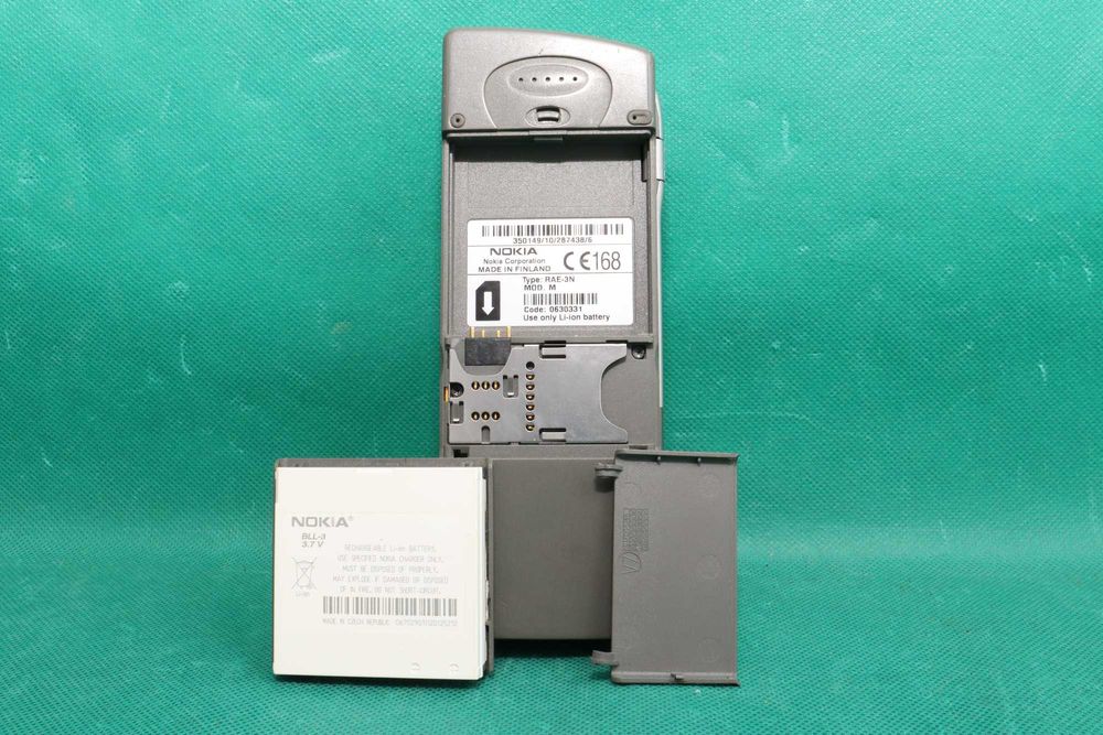 Kolekcjonerski telefon NOKIA RAE-3N komunikator duża rzadkość !