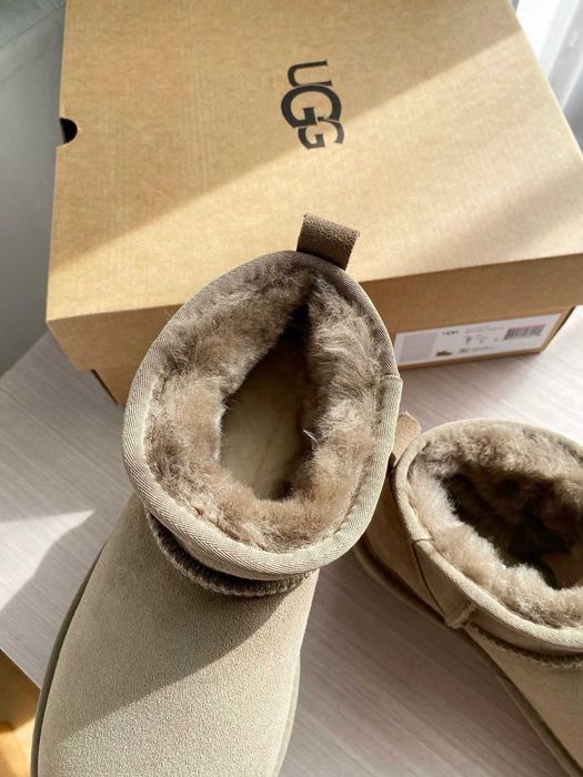UGG Classic Ultra mini R.38