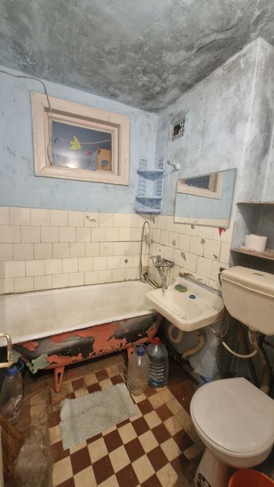 Продам 2х комнатную квартиру Соляные