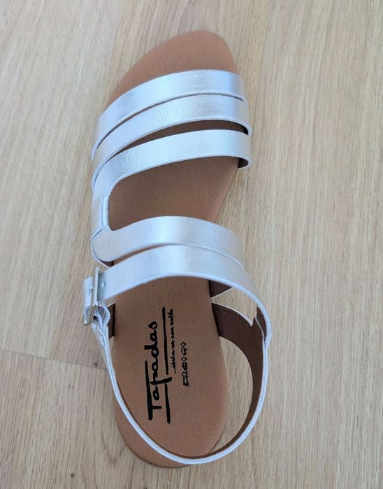 Sandálias Tapadas
