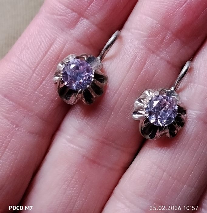 Старые антикварные серьги с именником