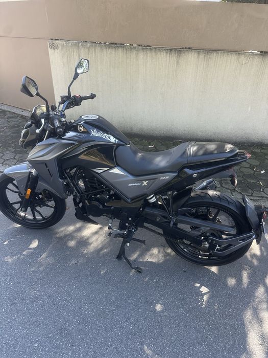 VENDO MOTA (Devido a pouco uso) *decida de preço*