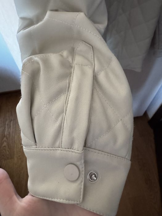 Курта-піджак, з еко шкіри, розмір 42