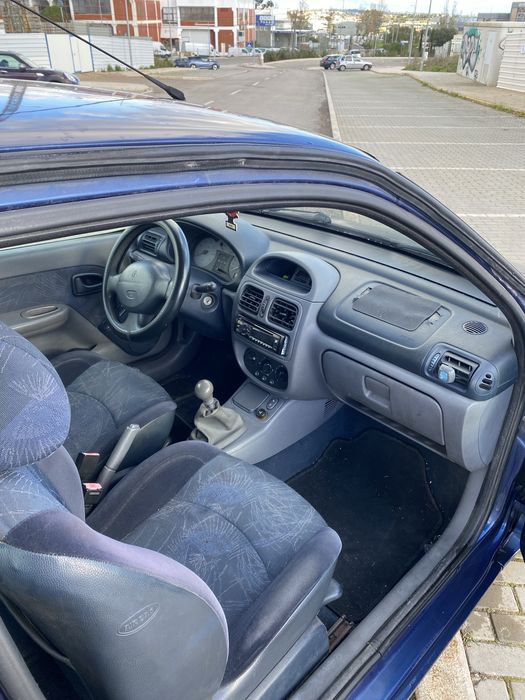 Renault clio 1.9 dti