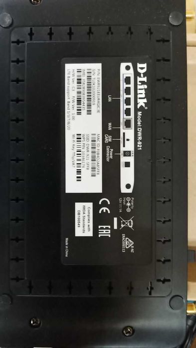 Роутер D-Link 4G/LTE DWR-921