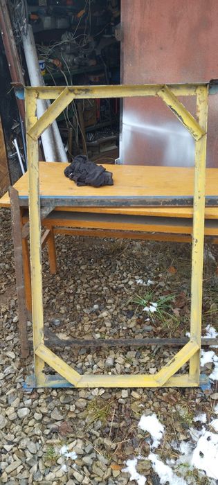 Рами від стелажів з кутника 40х40 розмір 750 см на 1300 см 16 шт