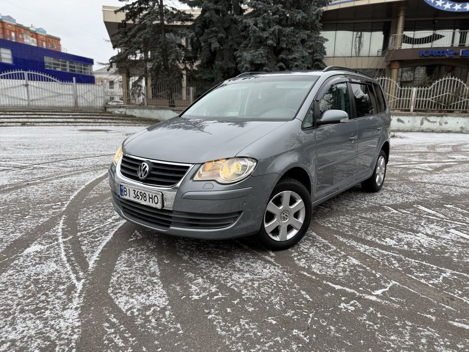 Продам Volkswagen Touran