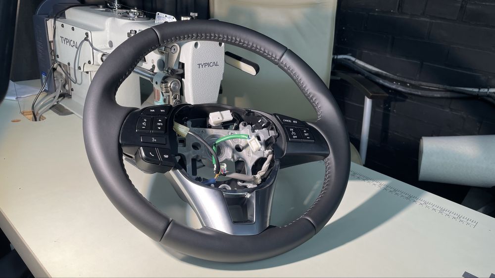 Реставрация кожи авто. Покраска сидений ,покраска руля, пластика.