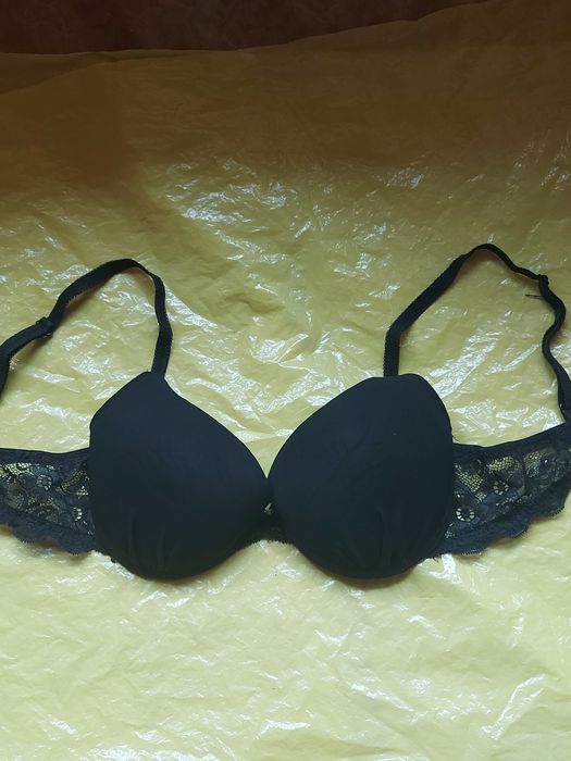 Biustonosz damski rozmiar 65A