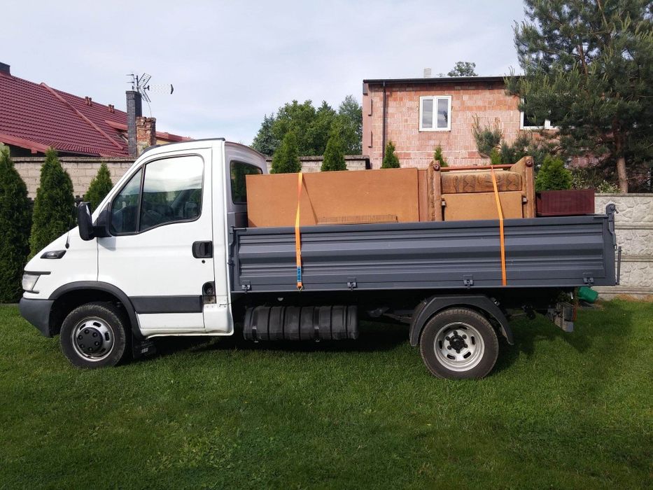 Wywóz gruzu, rozbiórka ścian