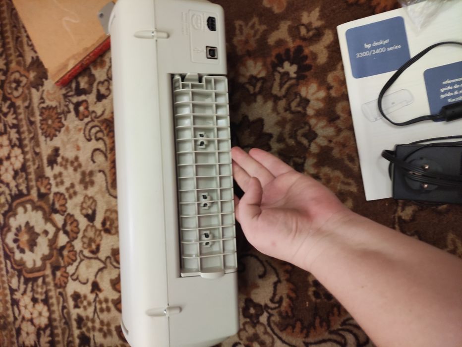 Продам принтер hp цветной