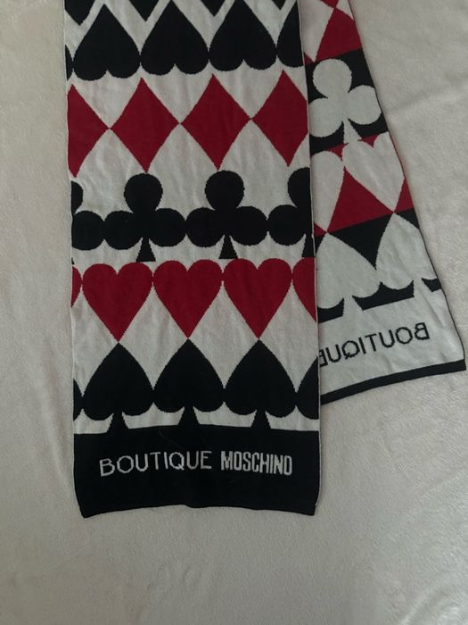 коллекционный шарф Moschino