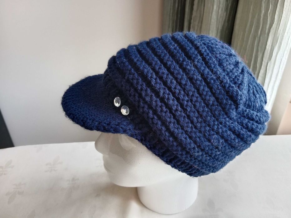 Czapka zimowa z włóczki handmade granatowa