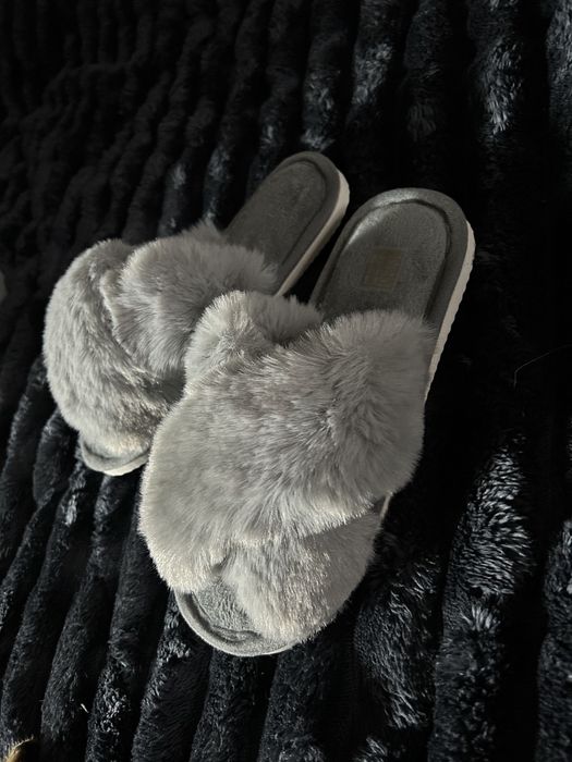 Капці сірі 36-37 плюшеві