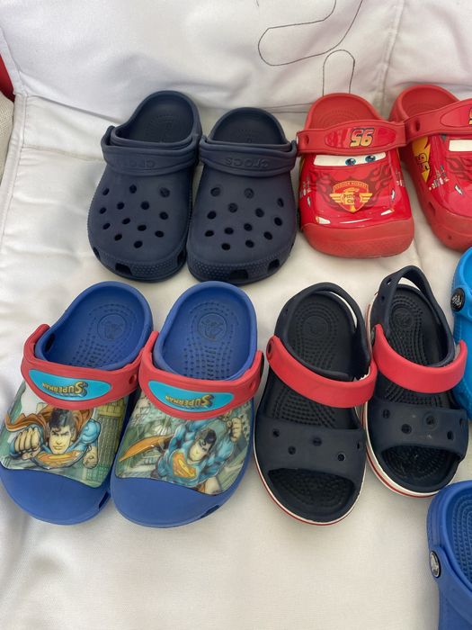 Crocs menino classico, sandalias, cars, super man