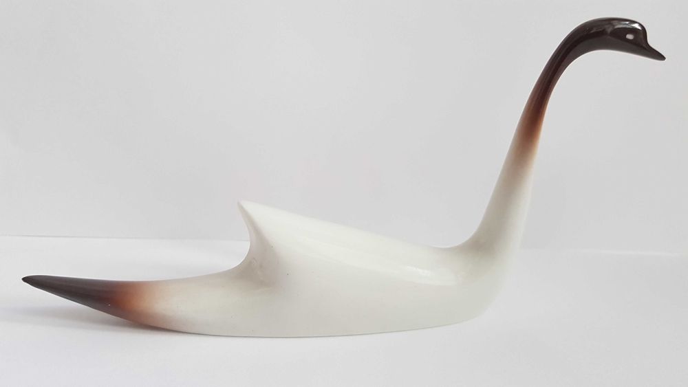 Figurka porcelanowa łabędź Ćmielów lata 60 te unikat