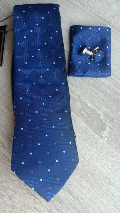 Elegancki Zestaw Krawat Poszetka Spinki Wesele - Niebieski CJ25