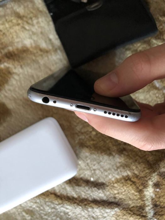 Продам Iphone 6s 32 gb