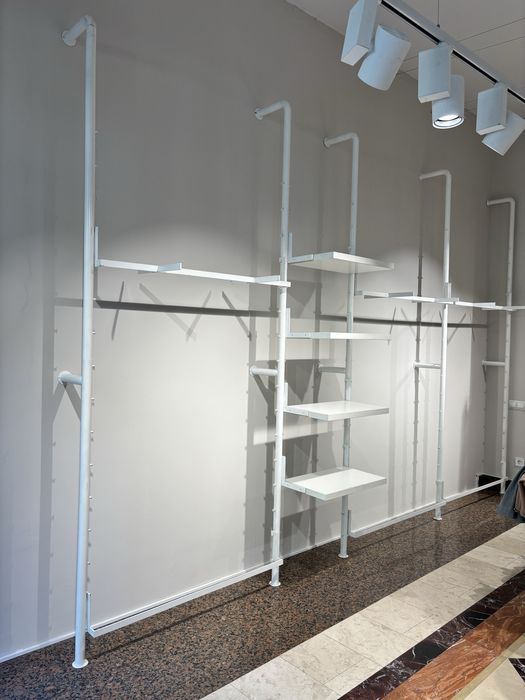 Стелажі для одягу НА ВСЕ -50% ТЕРМІНОВИЙ ПРОДАЖ