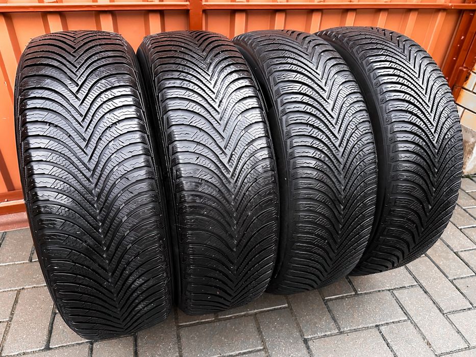 Шини Резина 215/65/R17 Зима 7,5мм Мішелін Німеччини Шины