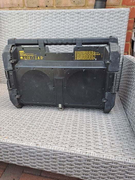 Radio Dewalt  18V