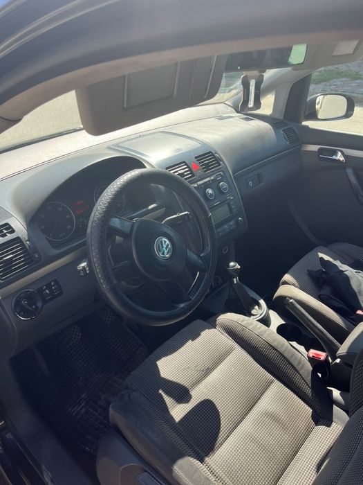 Продам vw touran 1,9 tdi