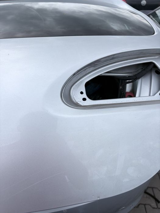 Seat Leon II Klapa bagażnika tył LS7Y