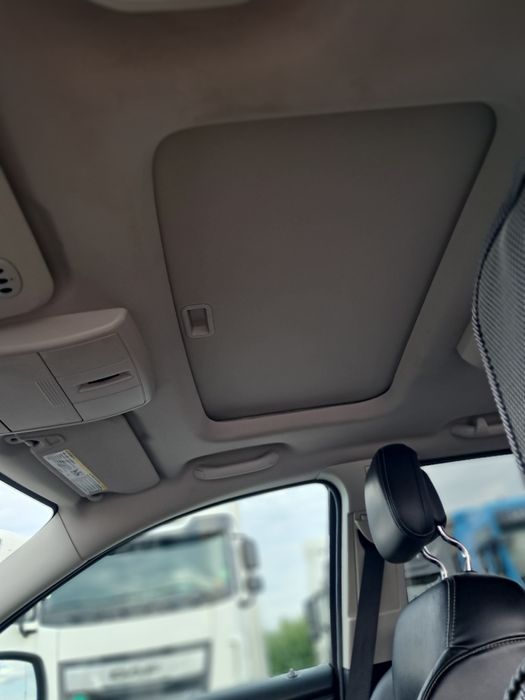 Продам додж джорни кроссроад 2.4  газ бензин  в хорошому стані.