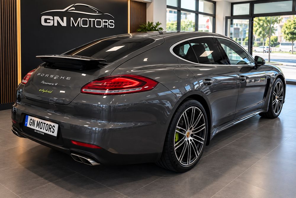 Porsche Panamera S E-Hybrid | Histórico Porsche | Nacional? | 2014 — photo 4
