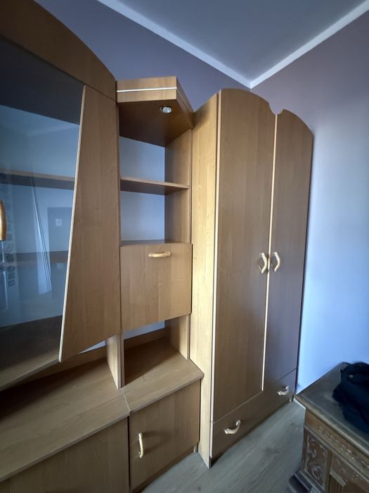 Zestaw meblowy 5-częściowy z oświetleniem