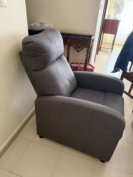 Vendo sofa cinzento
