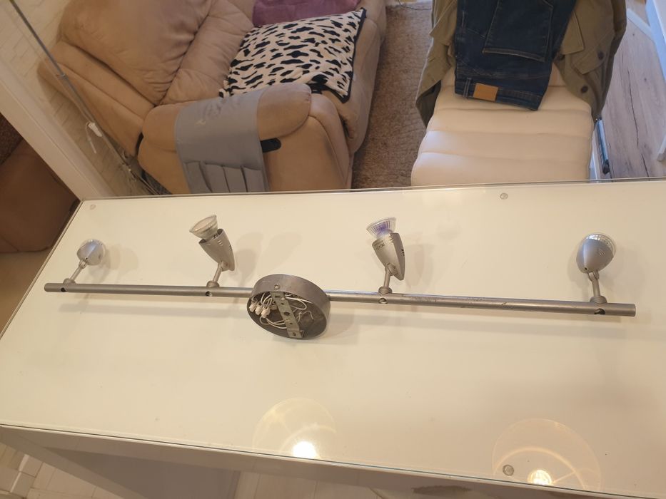 candeeiro de tecto c/projectores