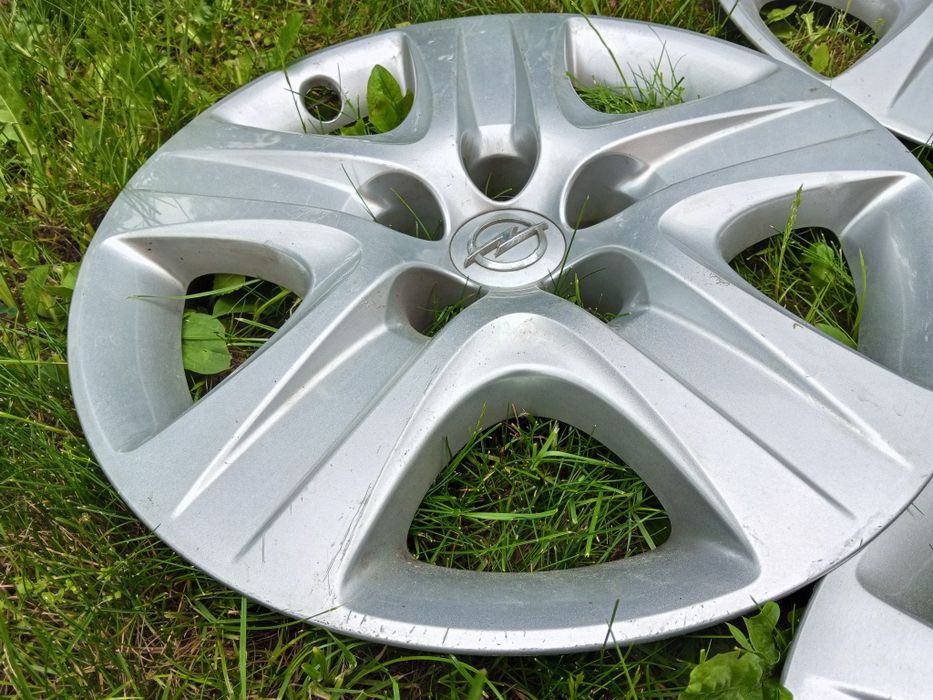 Sprzedam kołpaki strukturalne opel Insignia