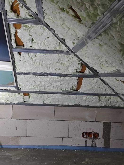 Izolacje ocieplanie pianą pur Lublin Zamość Chełm Kraśnik pianka tanio