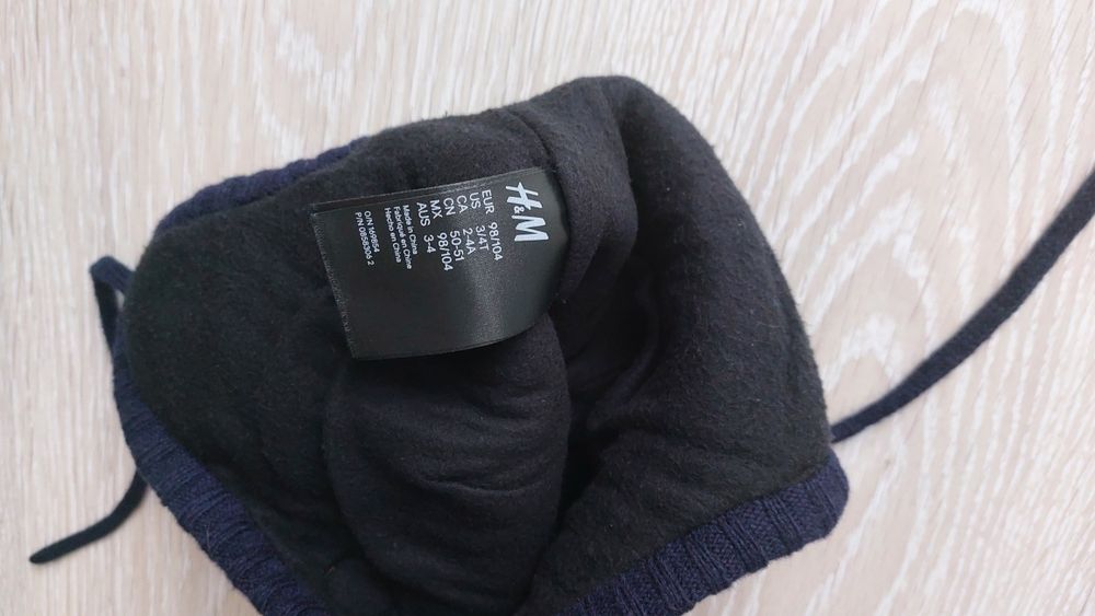Набір для хлопчика H&M шапочка і рукавички