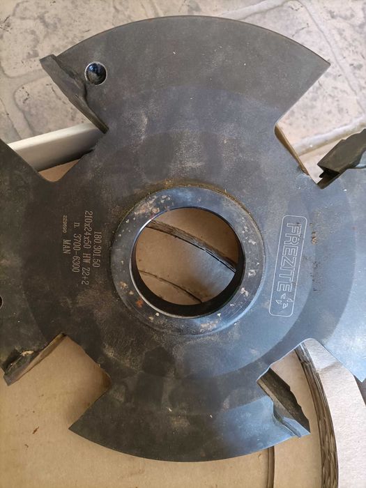 Fresa Moldura para madeira