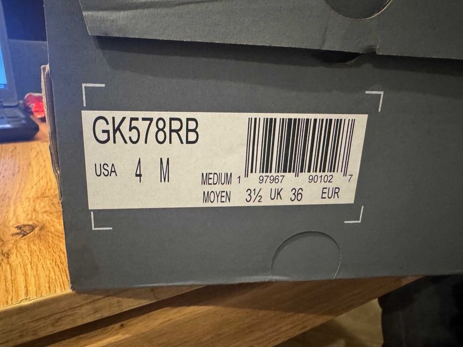 Buty NEW BALANCE rozmiar 36