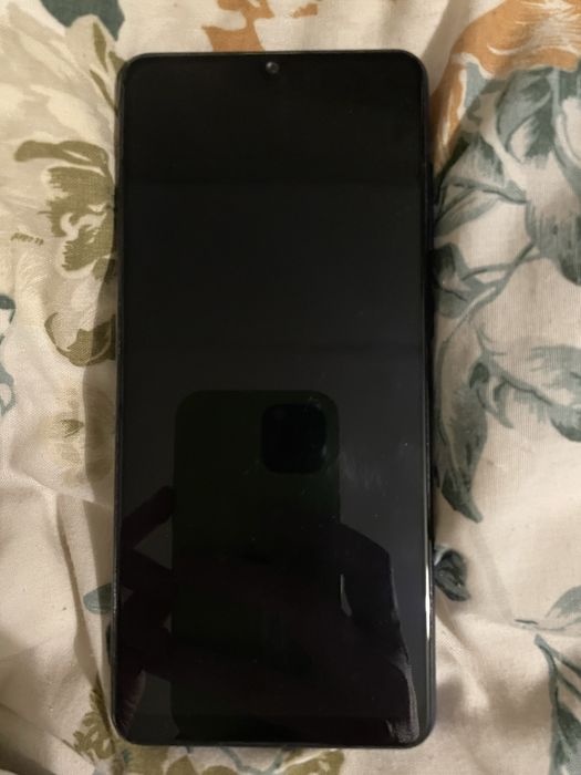 Телефон Samsung A31