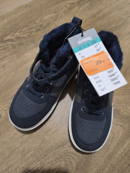 Buty chłopięce zimowe Sinsay 29