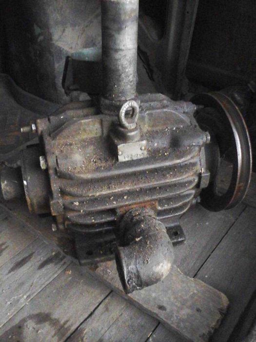 Продам вакуумный насос увд 10