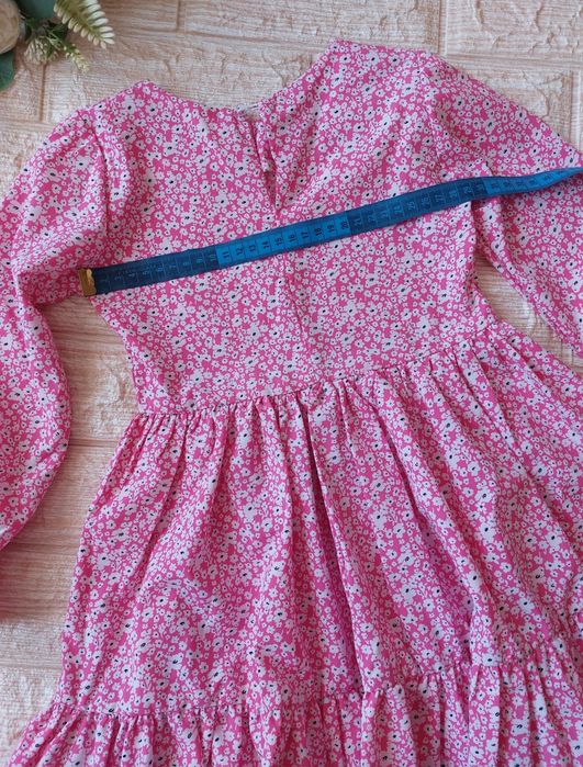 Дитяча гарна сукня