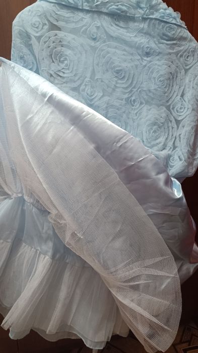 Платье на девочку