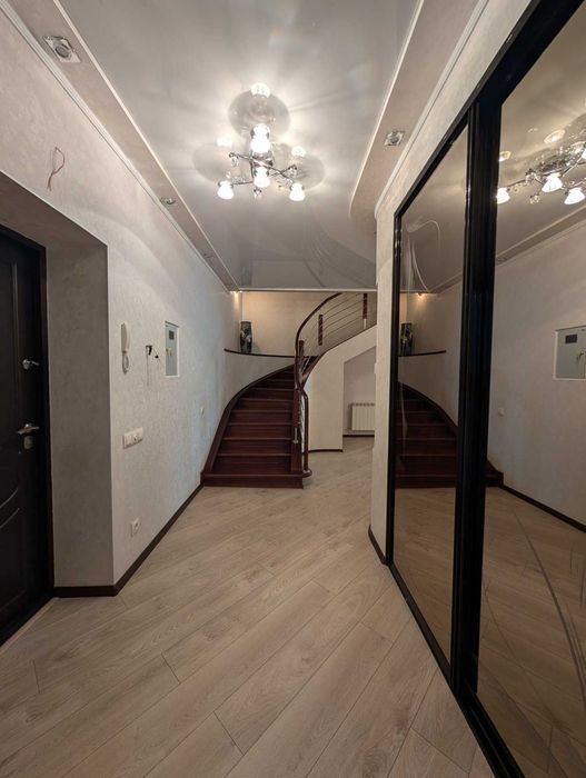 Продаж найдешевої 5 кімнатної квартири в новобудові у Хмельницькому