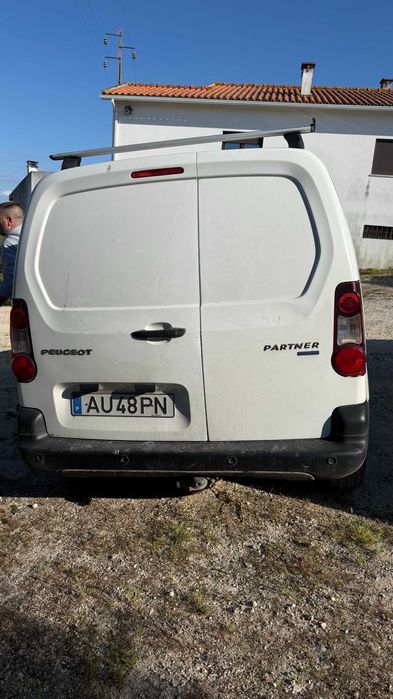 Viatura Peugeut Partner